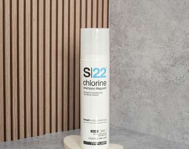 S22 Lifeguard Shower Shampoo Chlorine - Хелатирующий шампунь для удаления хлора и примесей из волос с пшеничными протеинами и бергамотом 400 мл