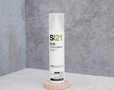 S21 Lifeguard Shampoo Lice™ Шампунь против вшей и гнид с эфирными маслами цитрусовых, гамамелисом и пшеничными протеинами, 200 мл