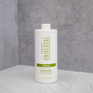 MASCA INOIL UNIVERSALĂ 750 ml - Păstrează strălucirea părului tău vopsit pentru mai mult timp! Această mască este produsul ideal pentru menținerea unei culori bogate și a unei străluciri sănătoase, oferind în același timp un efect de laminare. Această mas