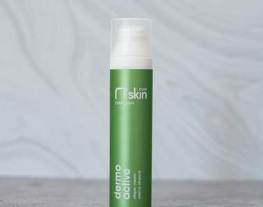 Dermo Active — крем для атопичной, сухой и чувствительной кожи лица и тела с маслом ши, маслом сладкого миндаля и глицерином 100 мл