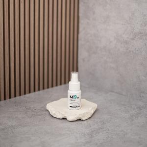 M9 Rikeir pre - Spray reparator cu microproteine pentru reconstrucția profundă a părului deteriorat, 1 flacon