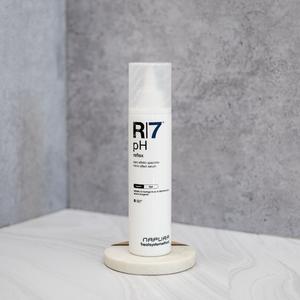 R7 pH Reflex - ser cu acid hialuronic și moringa pentru efect de laminare și eliminare a încrețirii, 200 ml