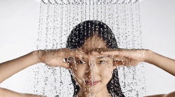 5 вредных привычек, которые незаметно портят волосы