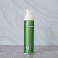 Easy Walk — успокаивающий крем для ног с ментолом, эфирными маслами мяты, эвкалипта и чайного дерева 100 мл