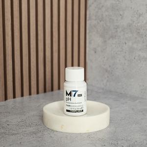 M7 pH Post Ricarica - Spray strălucitor mătăsos cu extract de grapefruit și unt de Murumuru, 30 ml