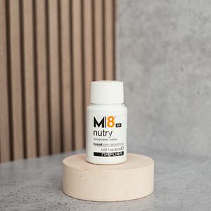 M8 Nutry™ Pre - Spray protector și hidratant cu proteine din cașmir și grâu pentru păr moale și elastic, 1 flacon 30 ml